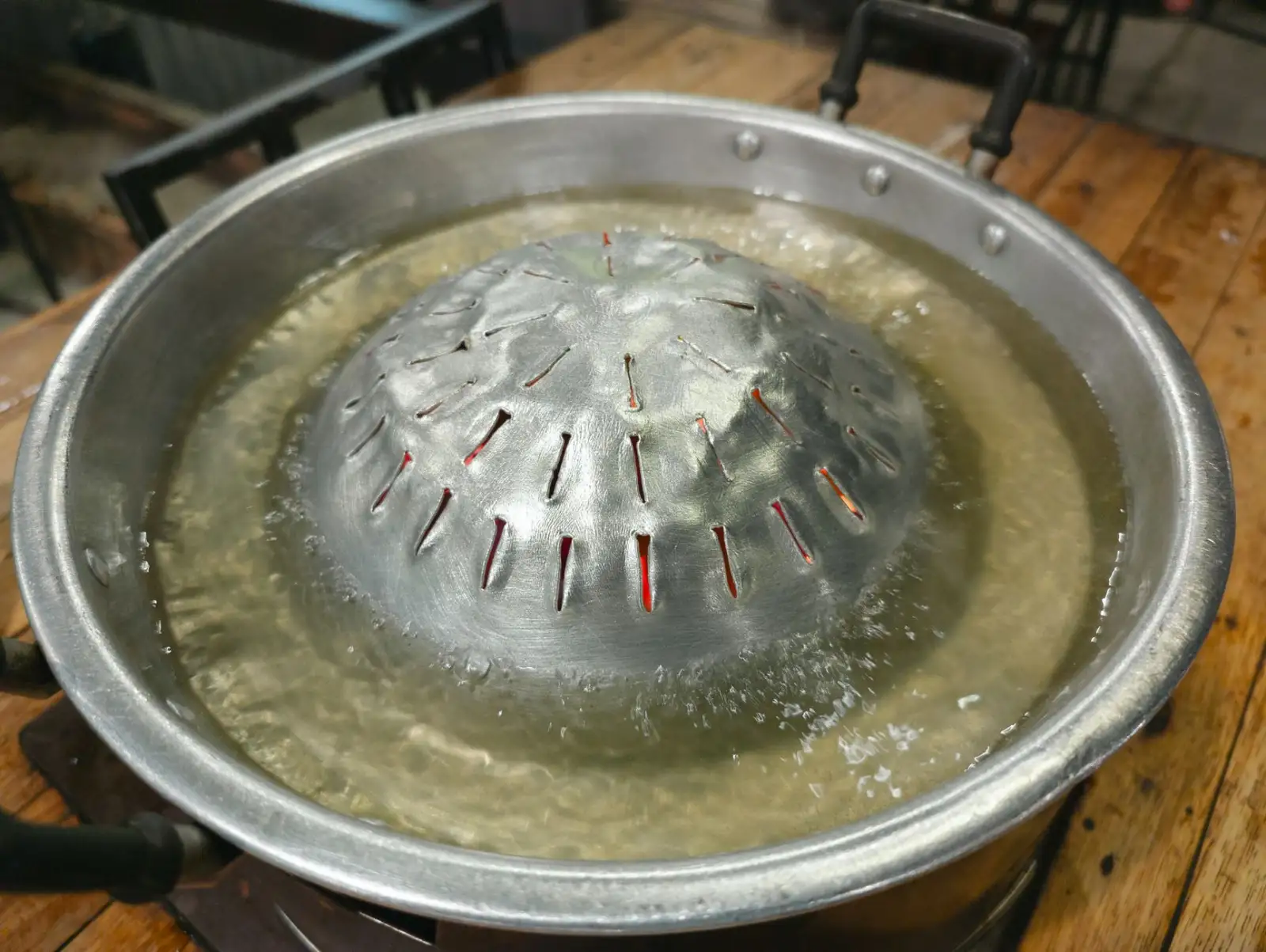 长三角制造企业设备管理软件选型：功能对比与实施建议